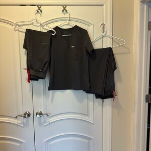 listing-status-banner